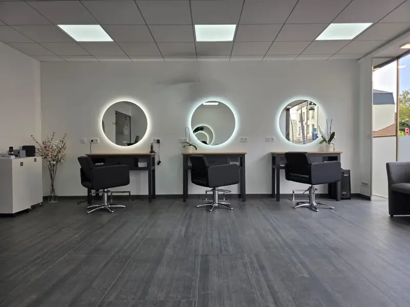 Salon Aristide Briand : les miroirs lumineux