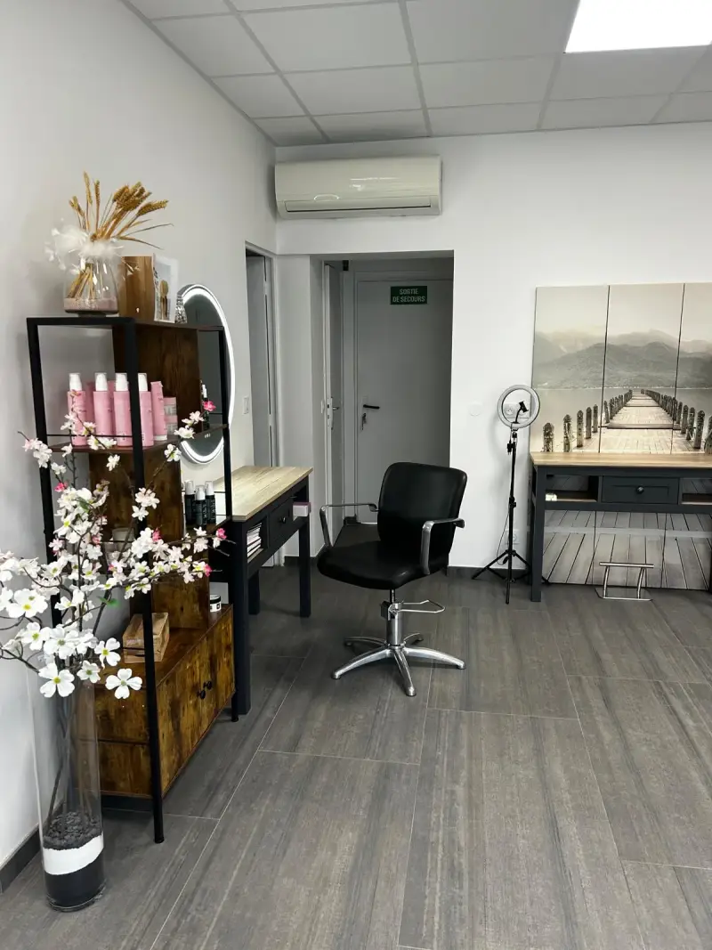 Salon Gabriel Péri : l'accueil